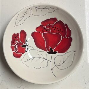 Laurie Gates Anna Bloom Floral Red and Black Ceramic Bowl Plate